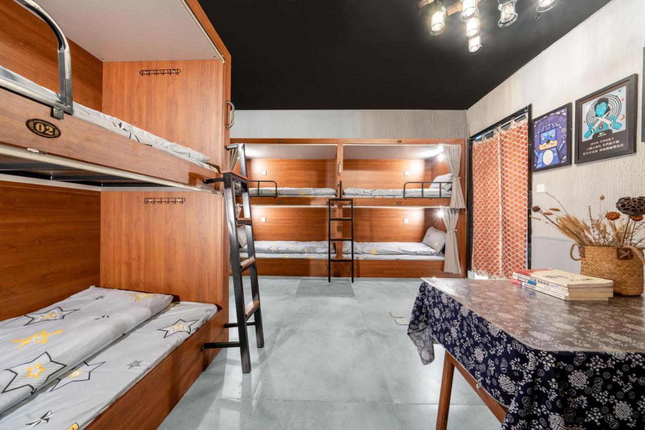 Riverside International Youth Hostel阅江老院青年旅舍 ฉงชิ่ง ภายนอก รูปภาพ